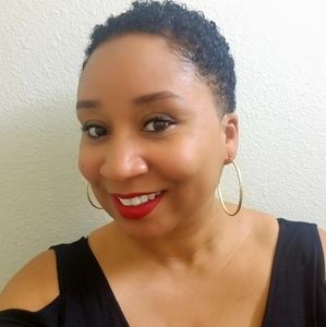 Meet your Posher, Lakeitha